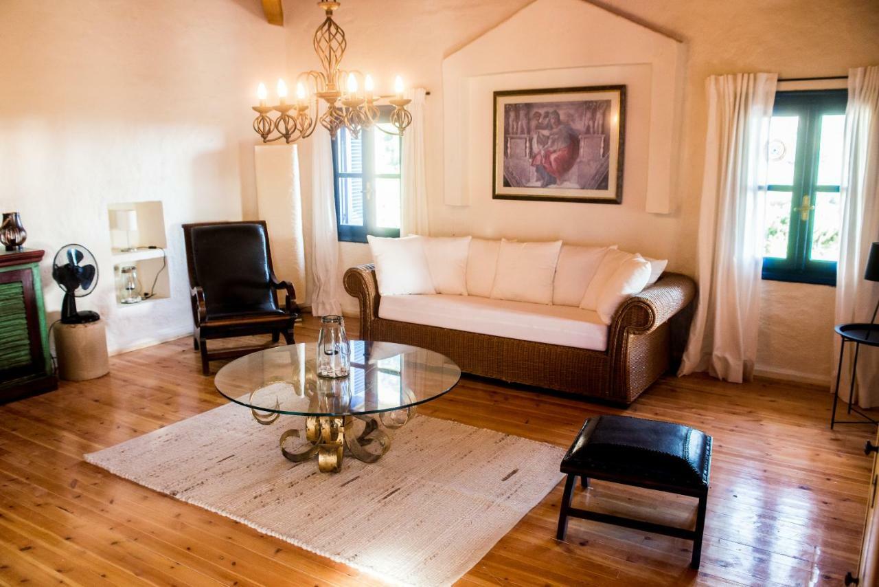 Petromanos, A Unique Place With Dreamy Sunsets! Villa Xirokambos  Exteriör bild